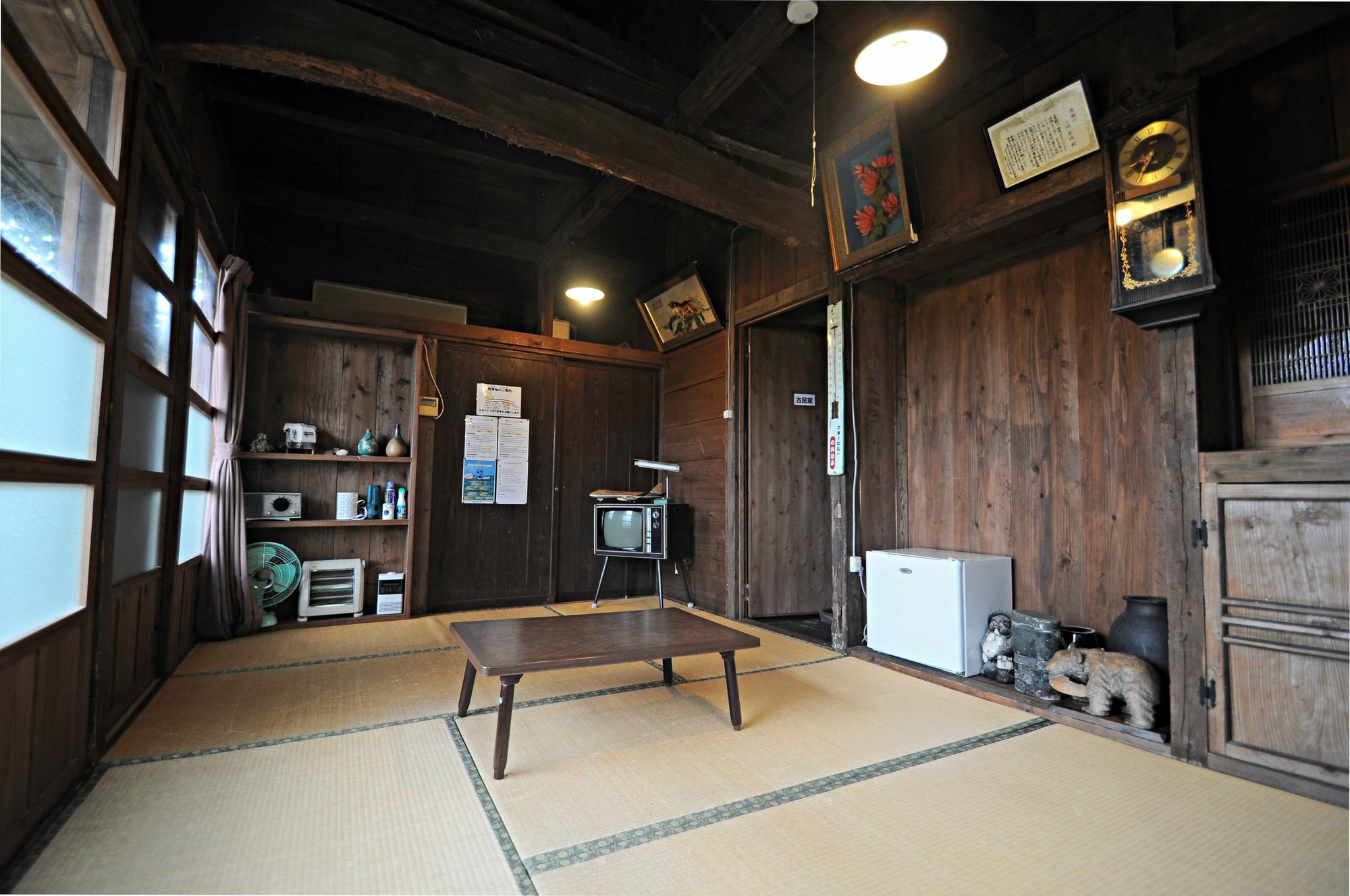 Nakijin No Yado Hibiscus Hotel Bagian luar foto